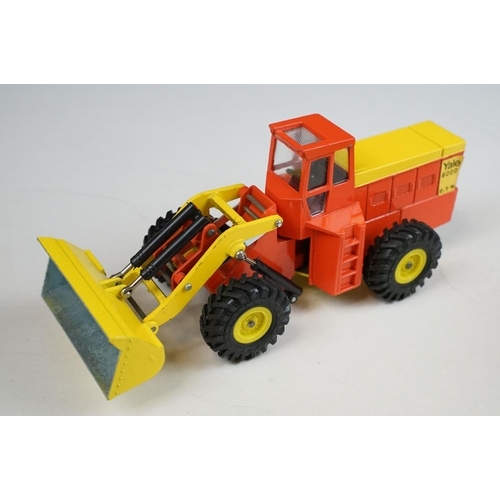 1221 - Five boxed Dinky commercial diecast models to include 973 Eaton Yale Articulated Tractor Shovel, 976... 