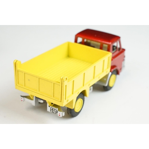 1221 - Five boxed Dinky commercial diecast models to include 973 Eaton Yale Articulated Tractor Shovel, 976... 