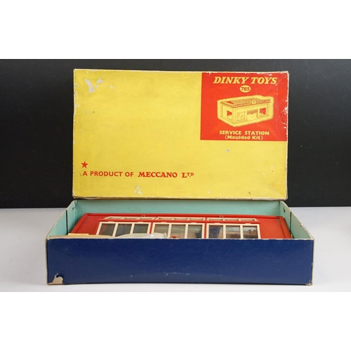 1224 - Boxed Dinky 785 Service Station (Moulded Kit), all contents appearing complete together with a boxed... 