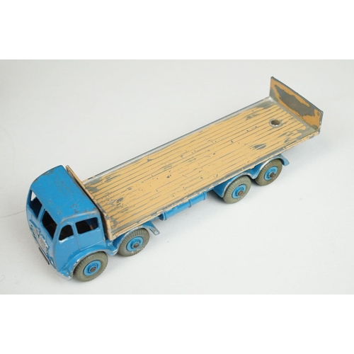 1204 - Six boxed Dinky diecast models to include 922 Big Bedford Lorry in blue cab and yellow trailer, 903 ... 