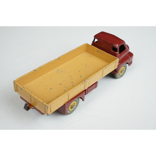 1204 - Six boxed Dinky diecast models to include 922 Big Bedford Lorry in blue cab and yellow trailer, 903 ... 