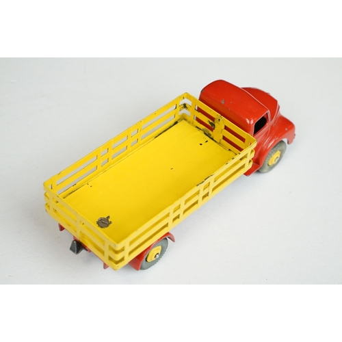 1204 - Six boxed Dinky diecast models to include 922 Big Bedford Lorry in blue cab and yellow trailer, 903 ... 