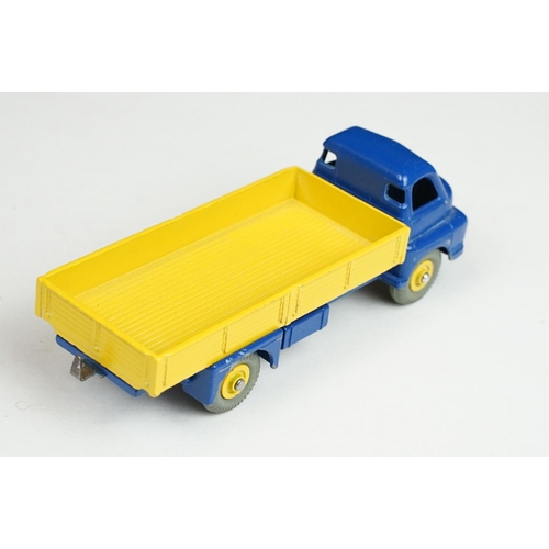 1204 - Six boxed Dinky diecast models to include 922 Big Bedford Lorry in blue cab and yellow trailer, 903 ... 