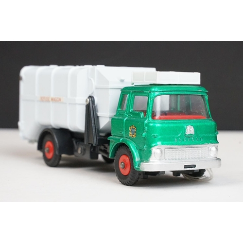 1205 - Four boxed Dinky diecast commercial models to include French 589 Berliet (diecast vg, box end flap l... 