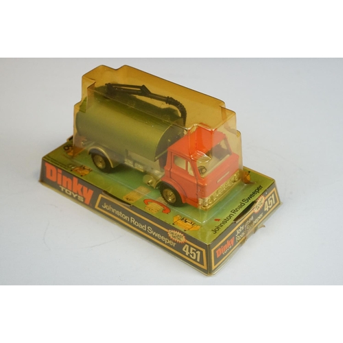 Ten boxed Dinky diecast models to include 439 Ford D800 Snowplough ...