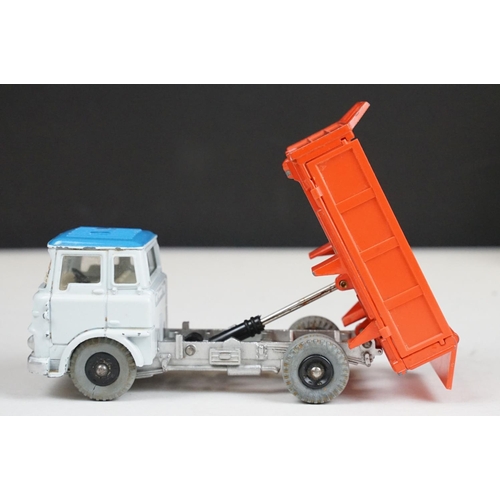 1220 - Five boxed Dinky commercial diecast model to include Supertoys 972 20 Ton Lorry Mounted Coles Crane,... 