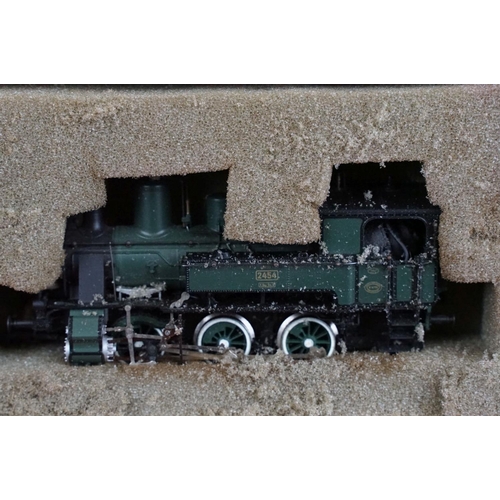 282 - Four boxed Rivarossi HO gauge locomotives to include 1339, 1357, 1348 & 1666