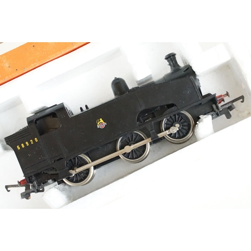 284 - Two boxed OO gauge locomotives to include Triang Hornby R52S 0-6-0 Class Tank Loco black livery with... 