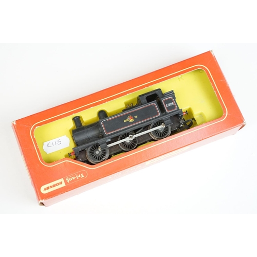 284 - Two boxed OO gauge locomotives to include Triang Hornby R52S 0-6-0 Class Tank Loco black livery with... 