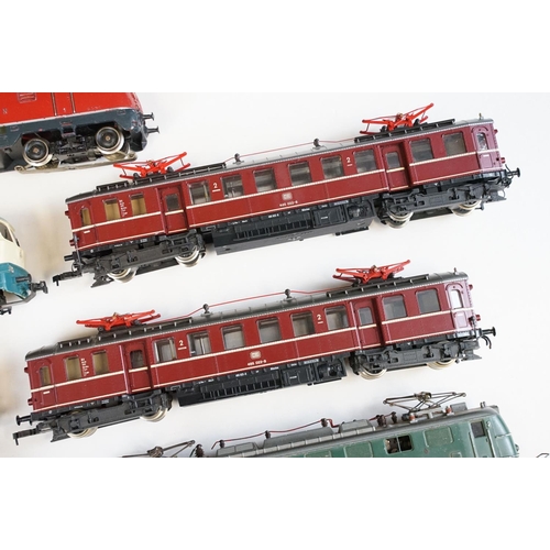 291 - Nine Continental HO gauge locomotives to include Lima, Marklin, Roco and Fleischmann examples all fe... 