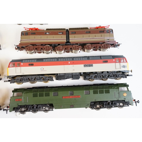 295 - Eight OO gauge locomotives to include Hornby ACHO SNCF BB16009, 2 x Liliput Western Crusader, Lima M... 