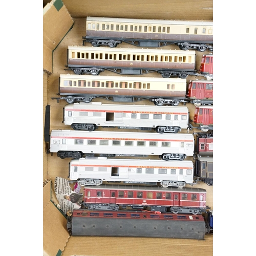 297 - Around 40 HO / OO gauge items of rolling stock, all various coaches featuring Lima, Graham Farish, F... 