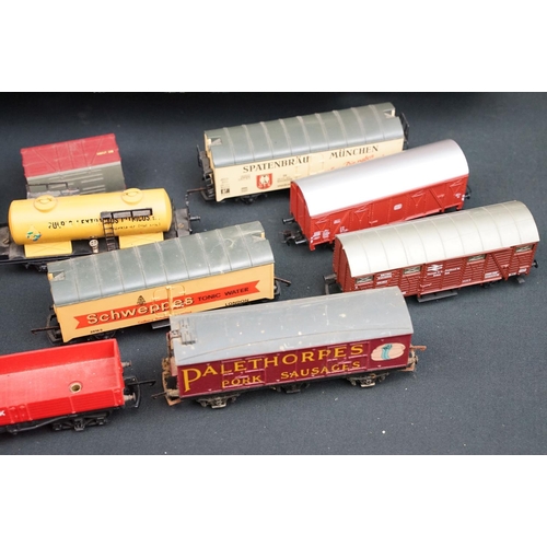 298 - Over 90 OO / HO gauge items of rolling stock to include Hornby, Fleischmann, Lima, Hornby Dublo, Wre... 