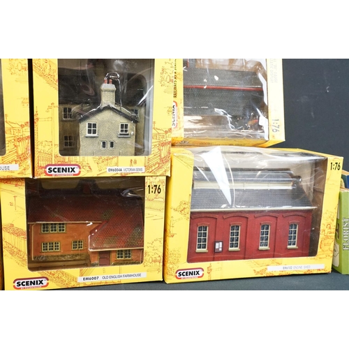 303 - Nine boxed Scenix OO gauge trackside buildings to include EM6007 Old English Farmhouse, EM6011 Semi ... 