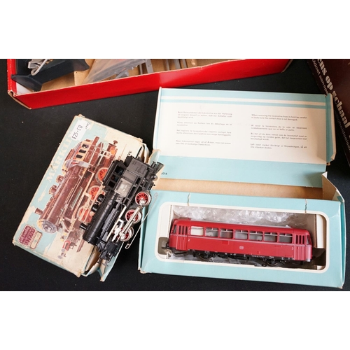 311 - Quantity of boxed OO / HO gauge model railway to include 3 x Marklin locomotives (3674, 3000 & 3016)... 