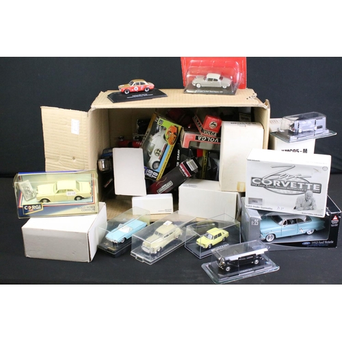 1073A - Collection of various boxed and unboxed diecast models to include Franklin Mint models featuring 195... 