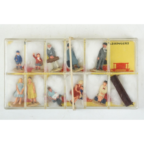 1564 - Quantity of Dinky figures and accessory sets to include 3 x 052 Railway Station Passengers sets and ... 