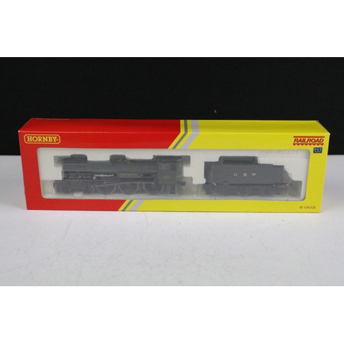 207 - Five boxed Hornby OO gauge locomotives to include R2937 GWR County of Cornwall No 1006, R2539 BR 0-4... 