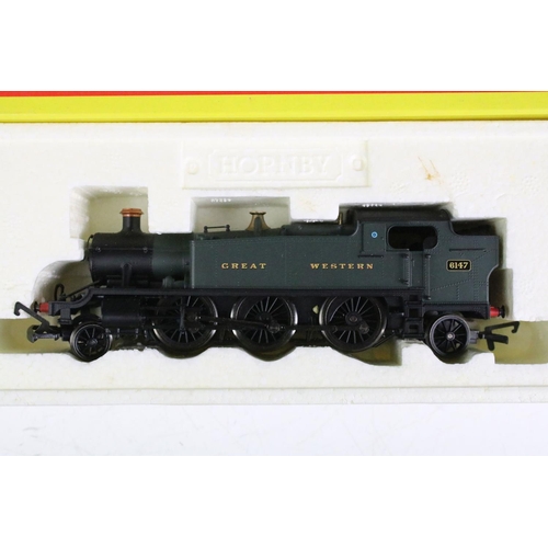 207 - Five boxed Hornby OO gauge locomotives to include R2937 GWR County of Cornwall No 1006, R2539 BR 0-4... 