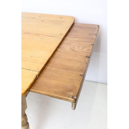 757 - Early 20th century pine kitchen table, 72cm high x 150cm long x 96.5cm deep