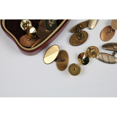 282 - A small collection of vintage gents cufflinks to include gold examples.