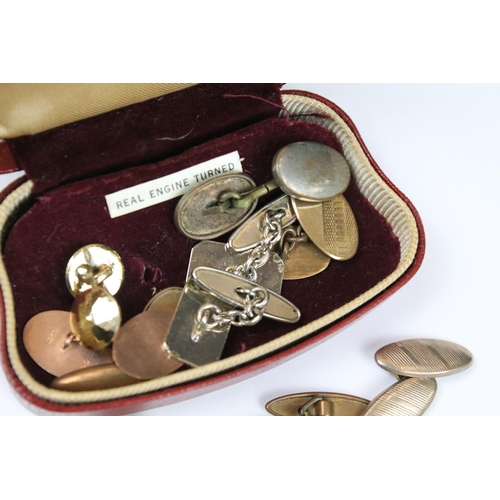 282 - A small collection of vintage gents cufflinks to include gold examples.