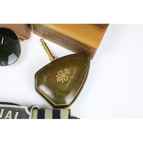 306 - A small group of mixed collectables to include a cased pair of vintage Ray Ban aviators together wit... 