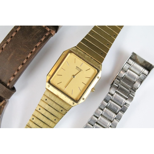 330 - A collection of five gents wristwatches to include Seiko, Ice and Lorus examples.