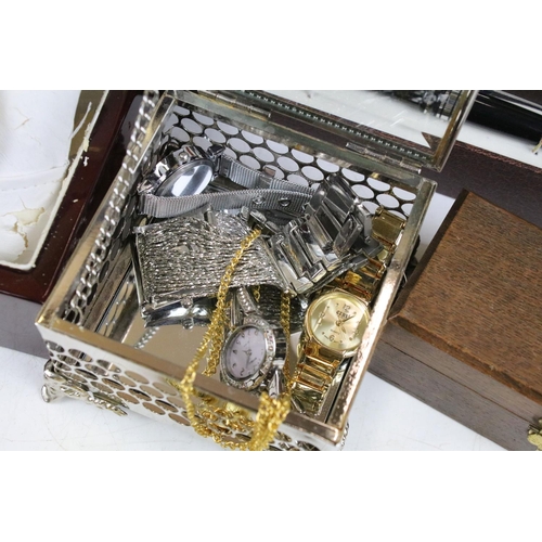 340 - A collection of mainly gents wristwatches together with a quantity of costume jewellery.