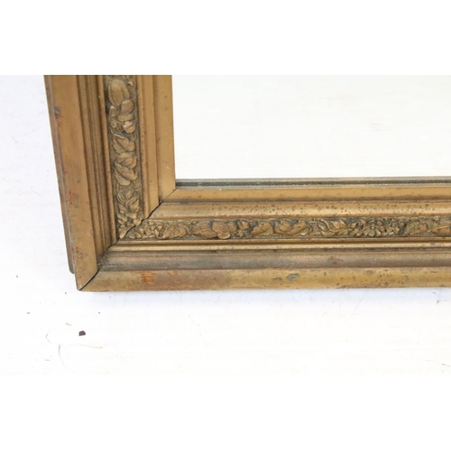 738 - Late Victorian gilt framed mirror, 102 x 77cm