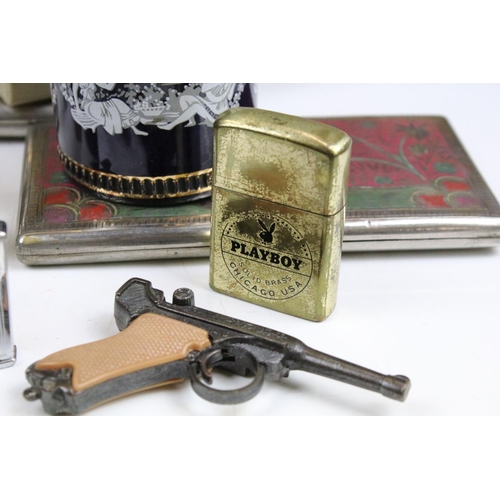 344 - Mixed collectables to include a silver toast rack, lighters (featuring Ronson), cigarette cases / bo... 