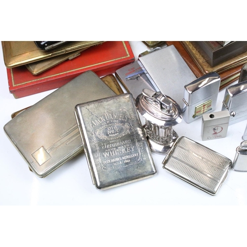 344 - Mixed collectables to include a silver toast rack, lighters (featuring Ronson), cigarette cases / bo... 