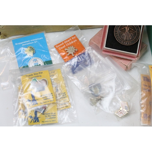 350 - A small box of mixed collectables to include a stamp album with contents, royal mint coin sets, clut... 