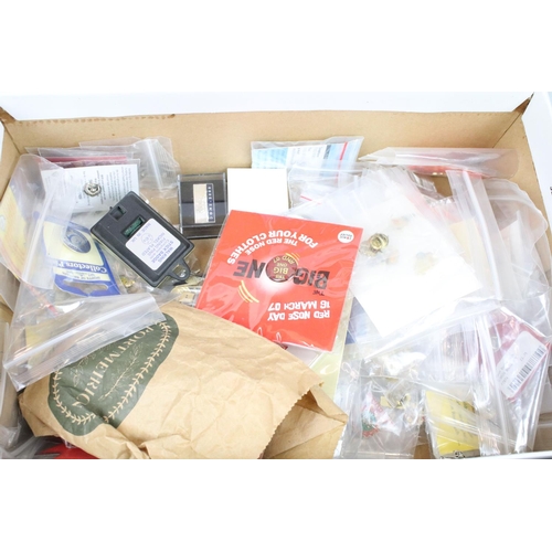 350 - A small box of mixed collectables to include a stamp album with contents, royal mint coin sets, clut... 