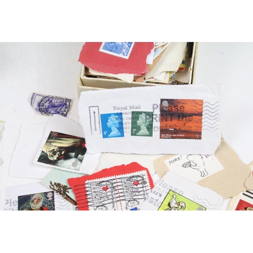 357 - A small collection of mixed stamps to include The Stand Album and loose stamps, school children's co... 