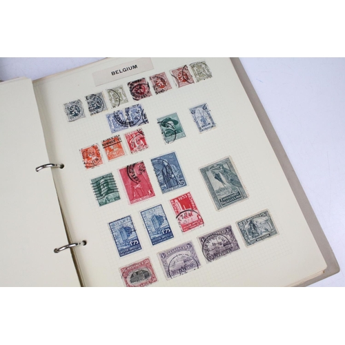 488 - Collection of Commonwealth & world stamps housed within two albums