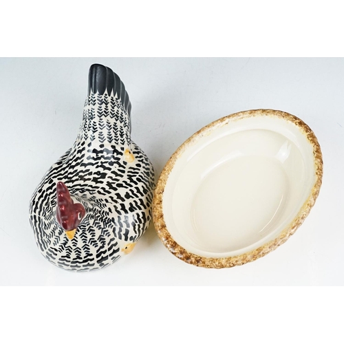 23 - Emma Bridgewater egg holder in the form of a chicken sitting on a nest, 24cm long together with a Po... 