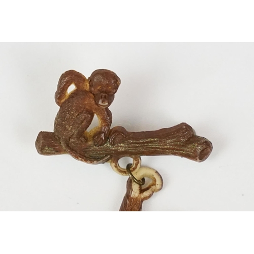 207 - A 1920's / 1930's Charles Horner swinging Monkey brooch.