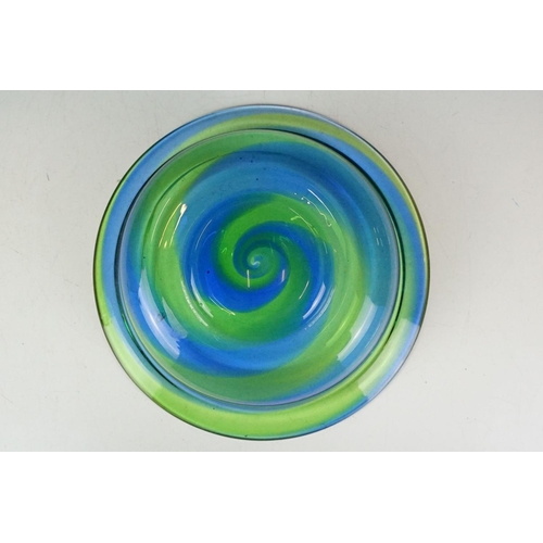 46 - Stevens & Williams blue and green art glass circular bowl , ground pontil to base, approx 27cm diame... 