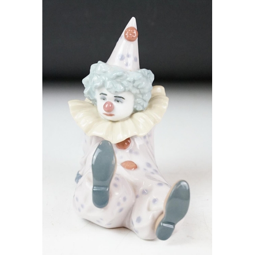 48 - Boxed Lladro ' Pequeno Pierrot Cansado / Tired Friend ' porcelain figure, no. 05812