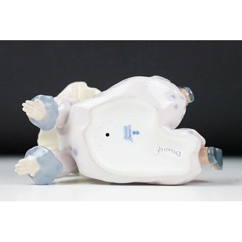 48 - Boxed Lladro ' Pequeno Pierrot Cansado / Tired Friend ' porcelain figure, no. 05812