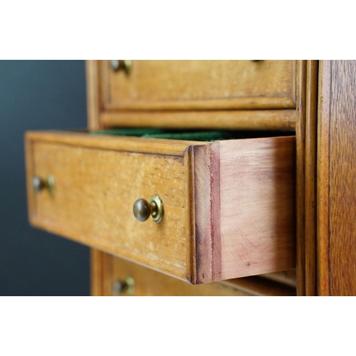 173 - Tabletop collectors chest of four drawers with lined / fitted interiors, approx 40cm H x 30cm W x 28... 