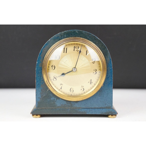 184 - Early 20th century chinoiserie mantel clock, the gilt dial with Arabic numerals, housed within a blu... 