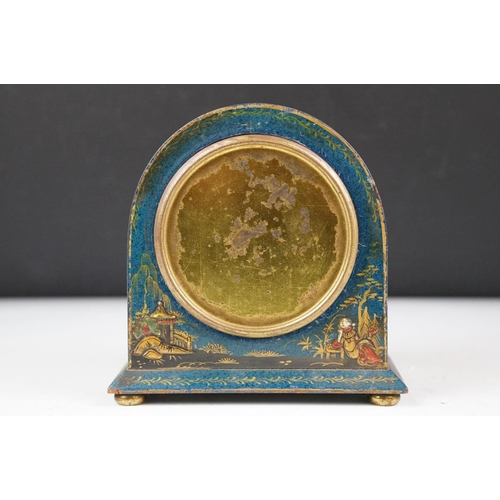 184 - Early 20th century chinoiserie mantel clock, the gilt dial with Arabic numerals, housed within a blu... 