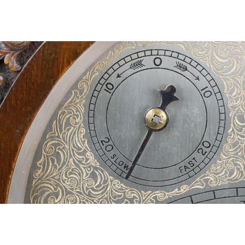 171 - Early 20th century mahogany cased chiming mantel clock, the silvered dial with Roman numerals, with ... 