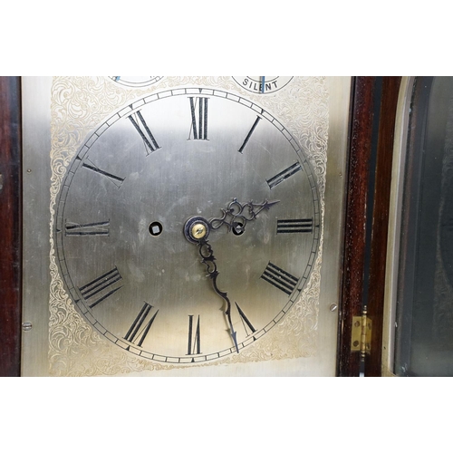 171 - Early 20th century mahogany cased chiming mantel clock, the silvered dial with Roman numerals, with ... 