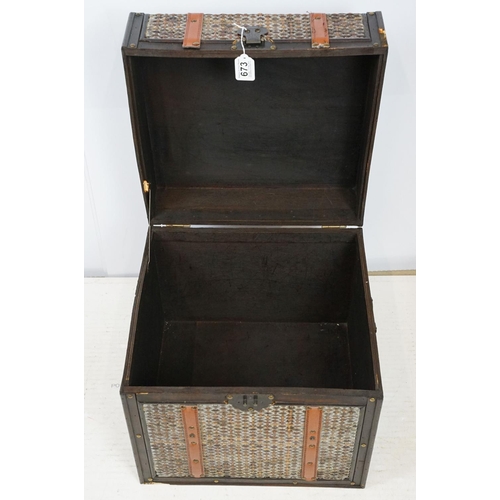 673 - Oriental style storage trunk, with twin carrying handles, 42cm high x 43cm wide x 40cm deep