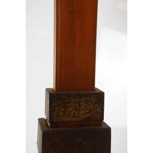 684 - Surveyor's adjustable measure, 161cm high (unextended)