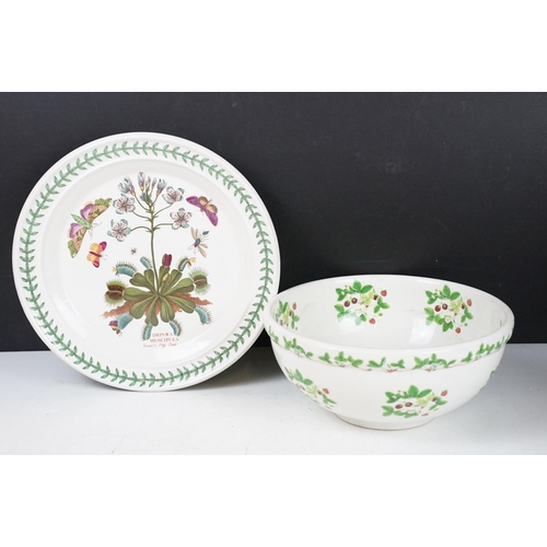 76 - Collection of Portmeirion ceramics to include The Botanic Garden, Pomona & Summer Strawberries, feat... 