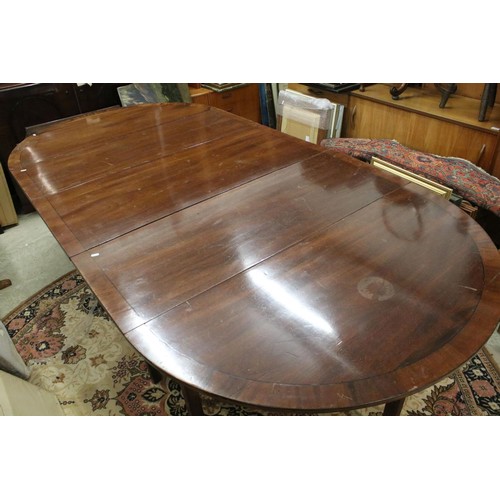 699 - Mahogany D-end dining table with three loose leaves, 71cm high x 257cm long x 124cm deep